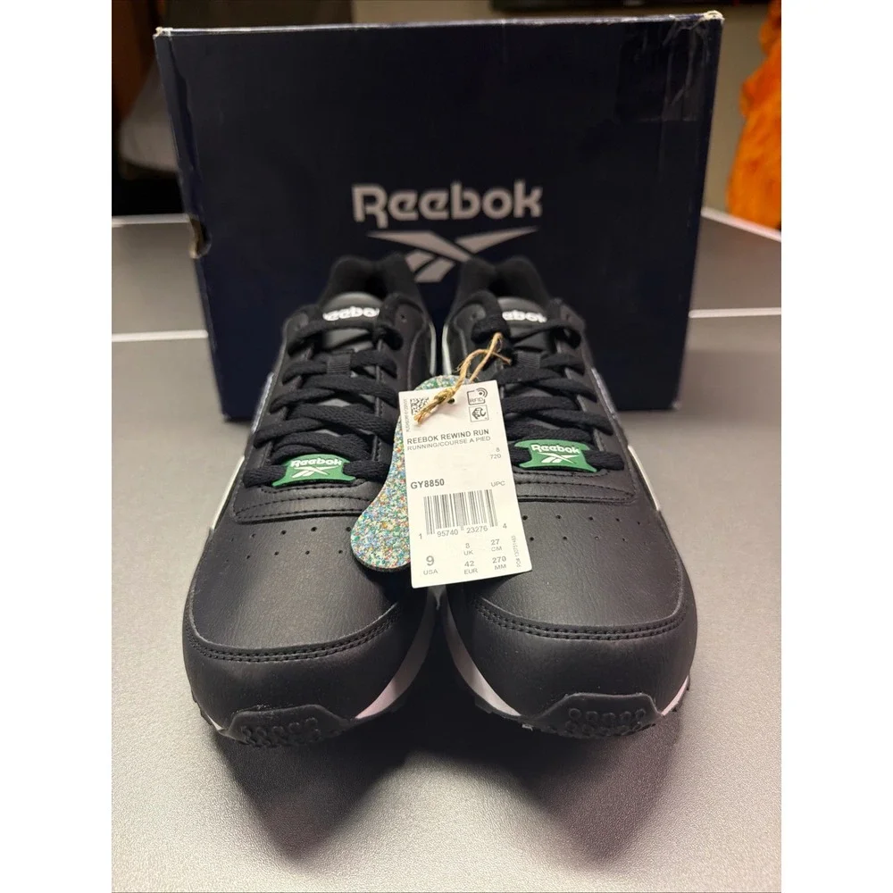 Reebok rewind run